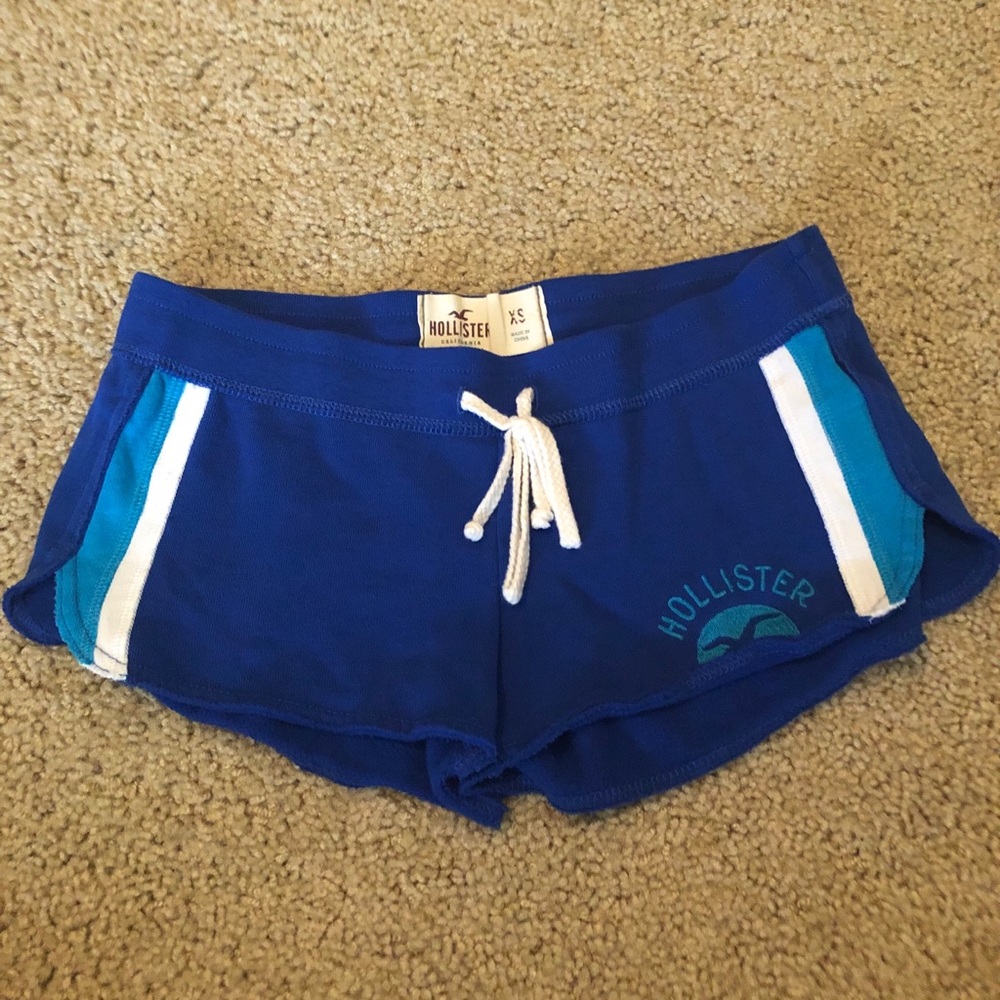 Hollister XS shorts. New without tags